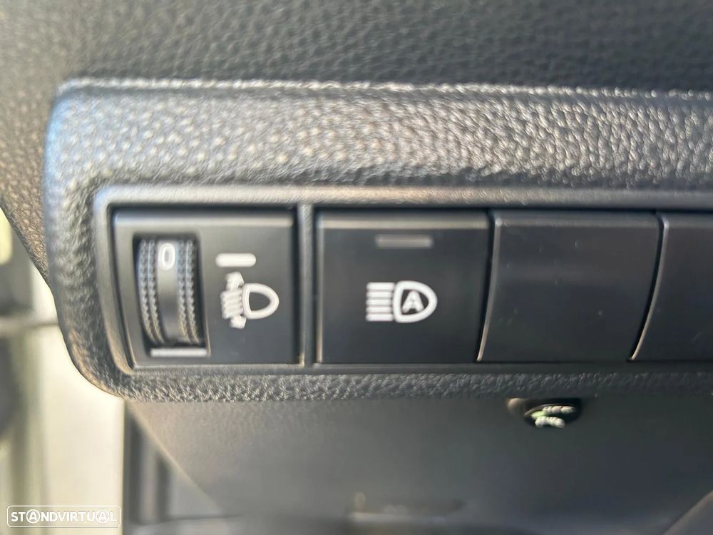 Toyota Corolla Touring Sports 1.8 Hybrid Comfort - 16