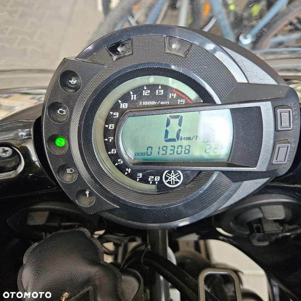 Yamaha FZ6 - 4