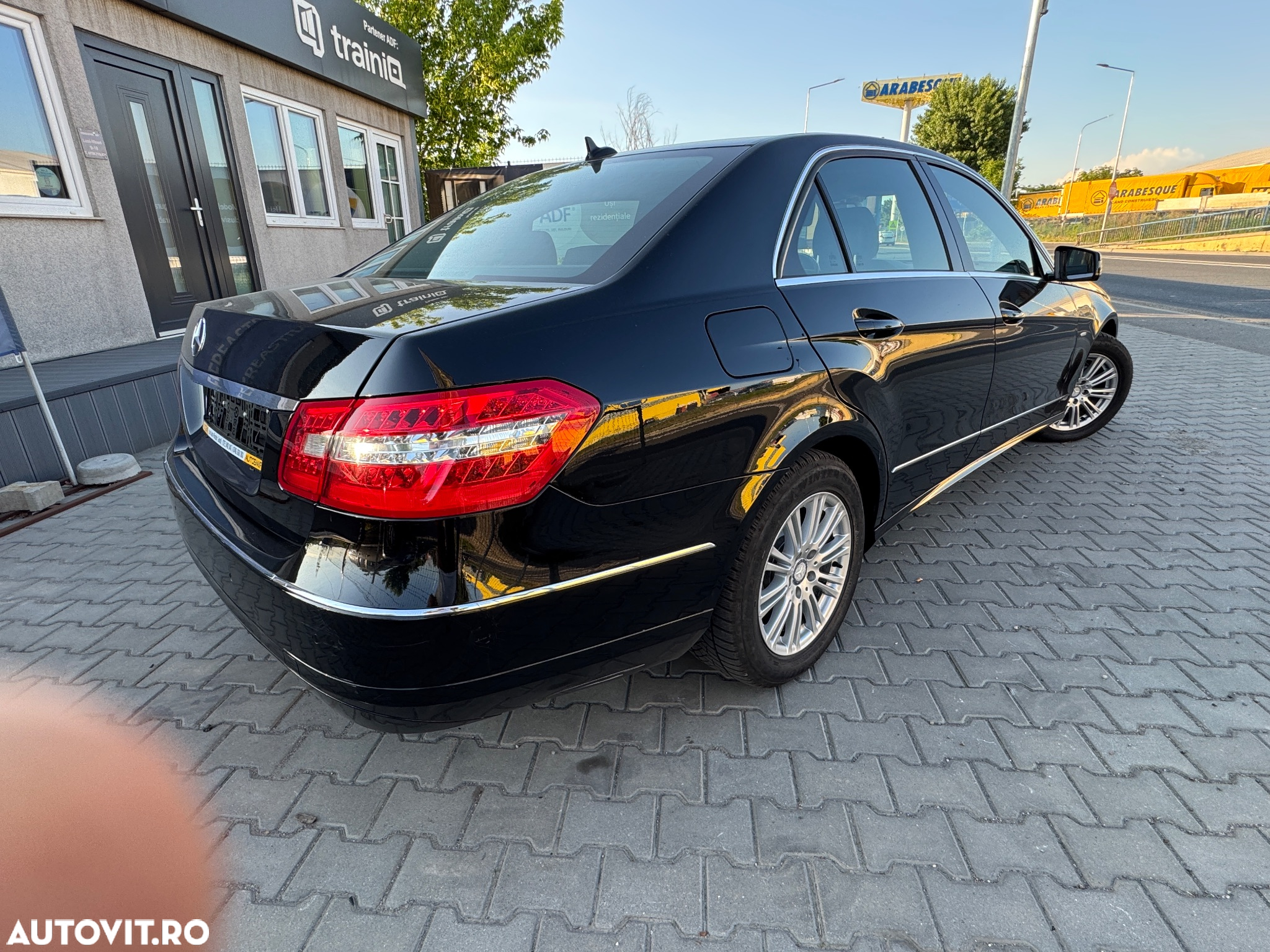 Mercedes-Benz E - 2
