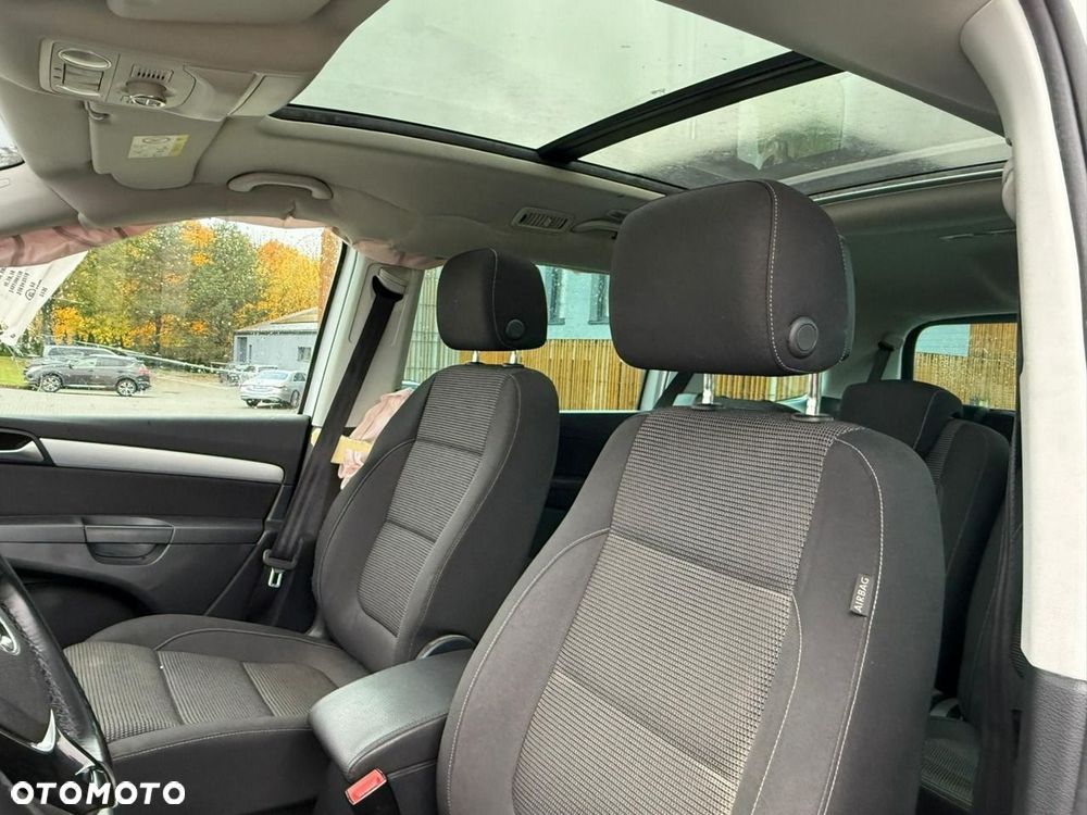 Volkswagen Sharan 2.0 TDI (BlueMotion Technology) Highline - 36