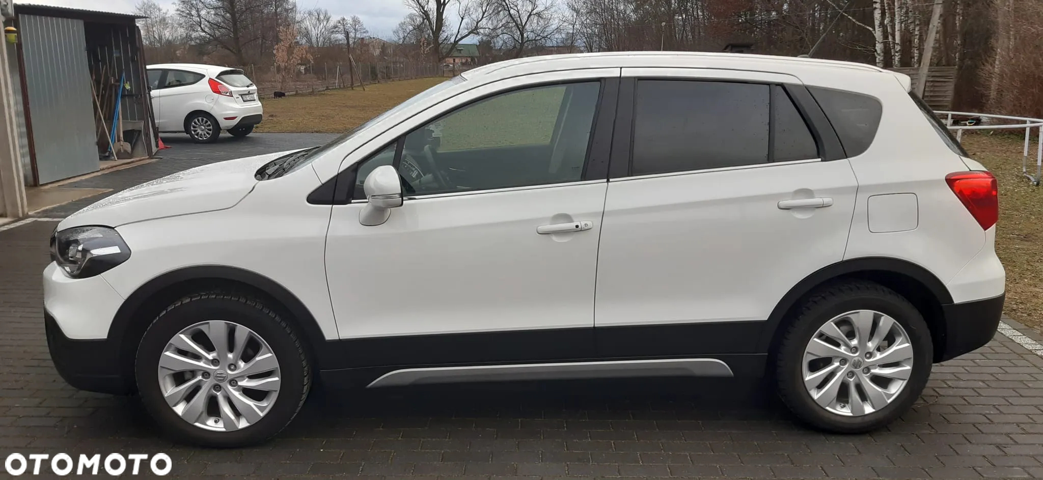 Suzuki SX4 - 10