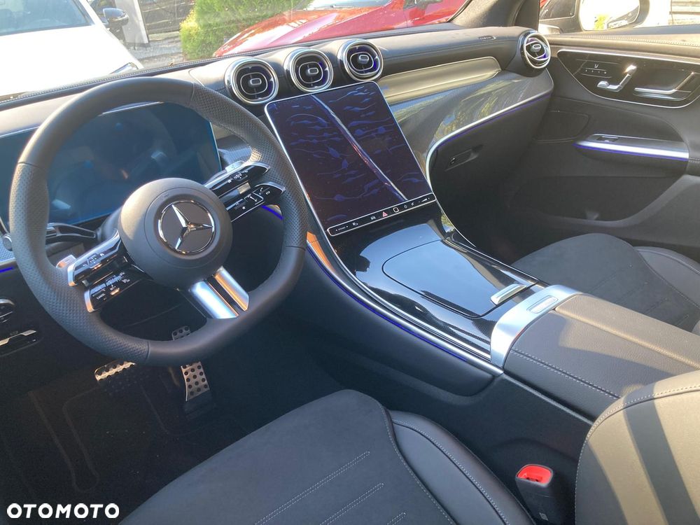 Mercedes-Benz GLC - 10