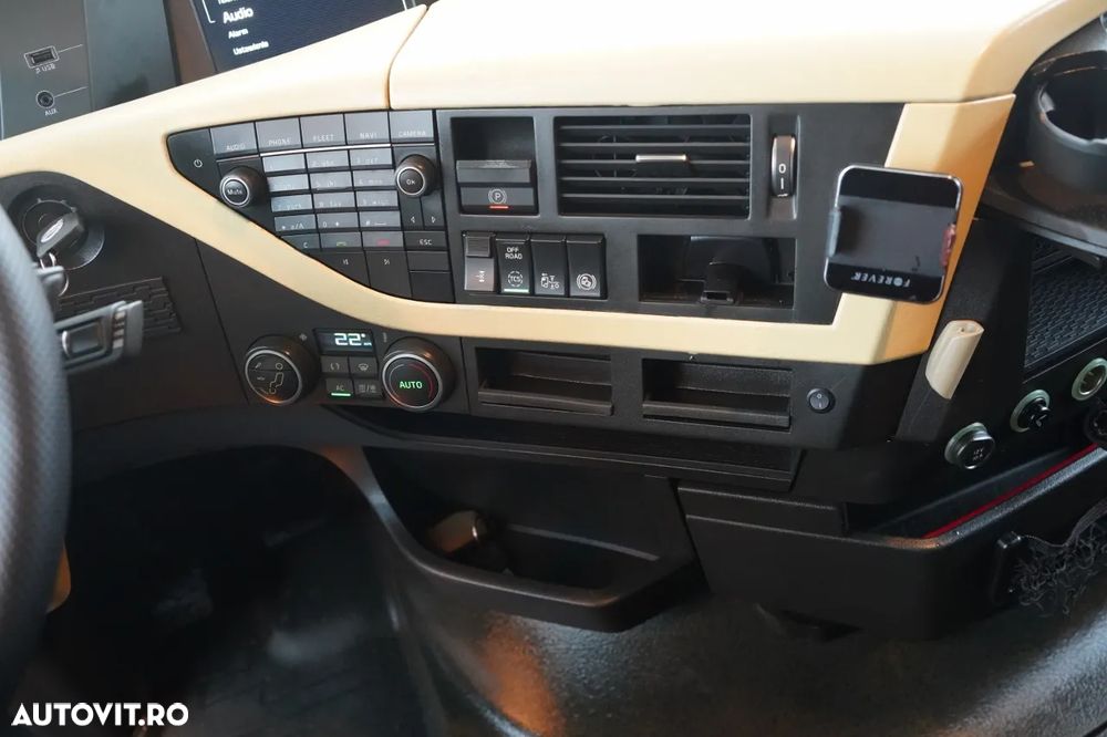 Volvo FH 460 / I-PARK COOL / STANDARD / I-SHIFT / - 30