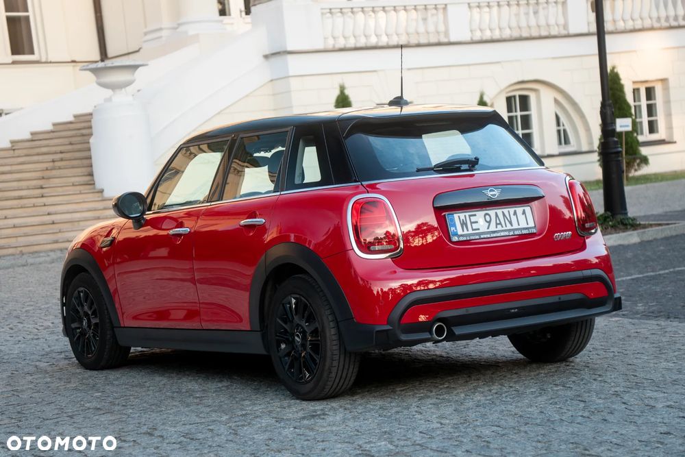 MINI Cooper Standard - 4