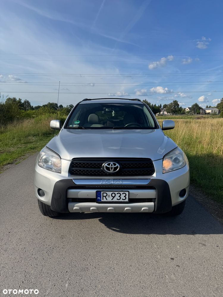 Toyota RAV4 2.4 VVT-i Sport - 2