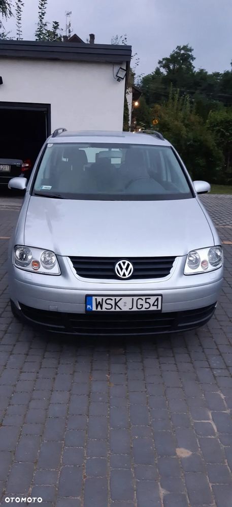 Volkswagen Touran 1.9 TDI Conceptline - 3