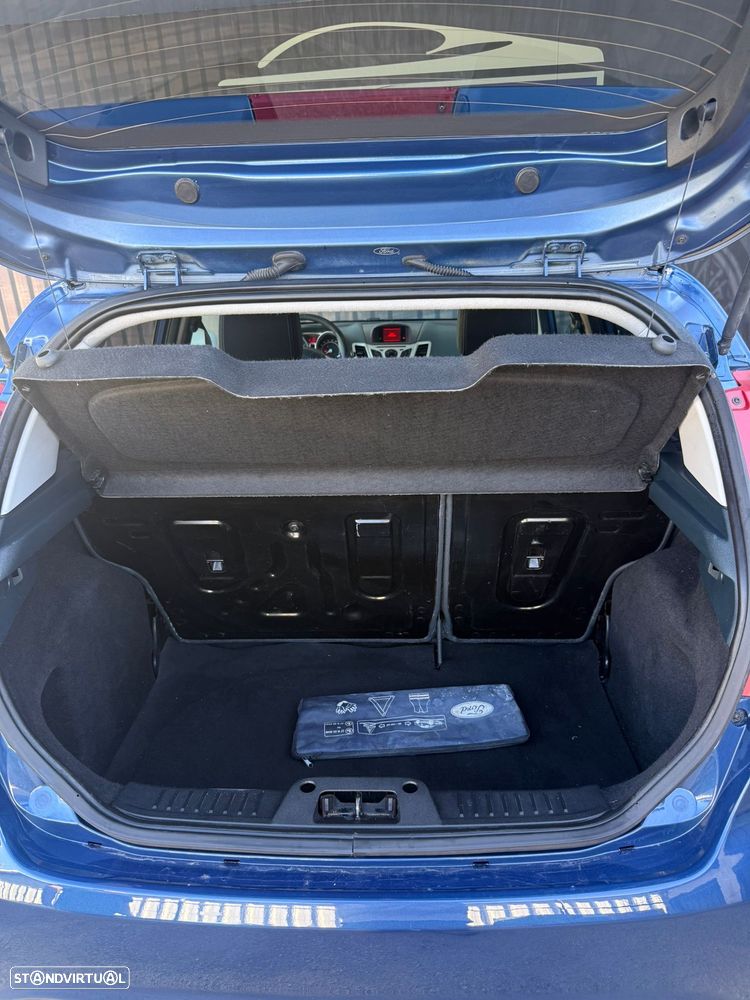 Ford Fiesta 1.25 Trend - 15