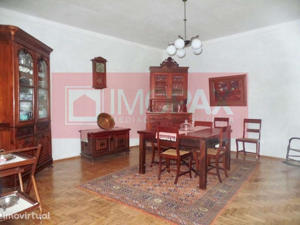 BEJA / Prédio Zona Histórica / Quintal / Garagem - Grande imagem: 4/15