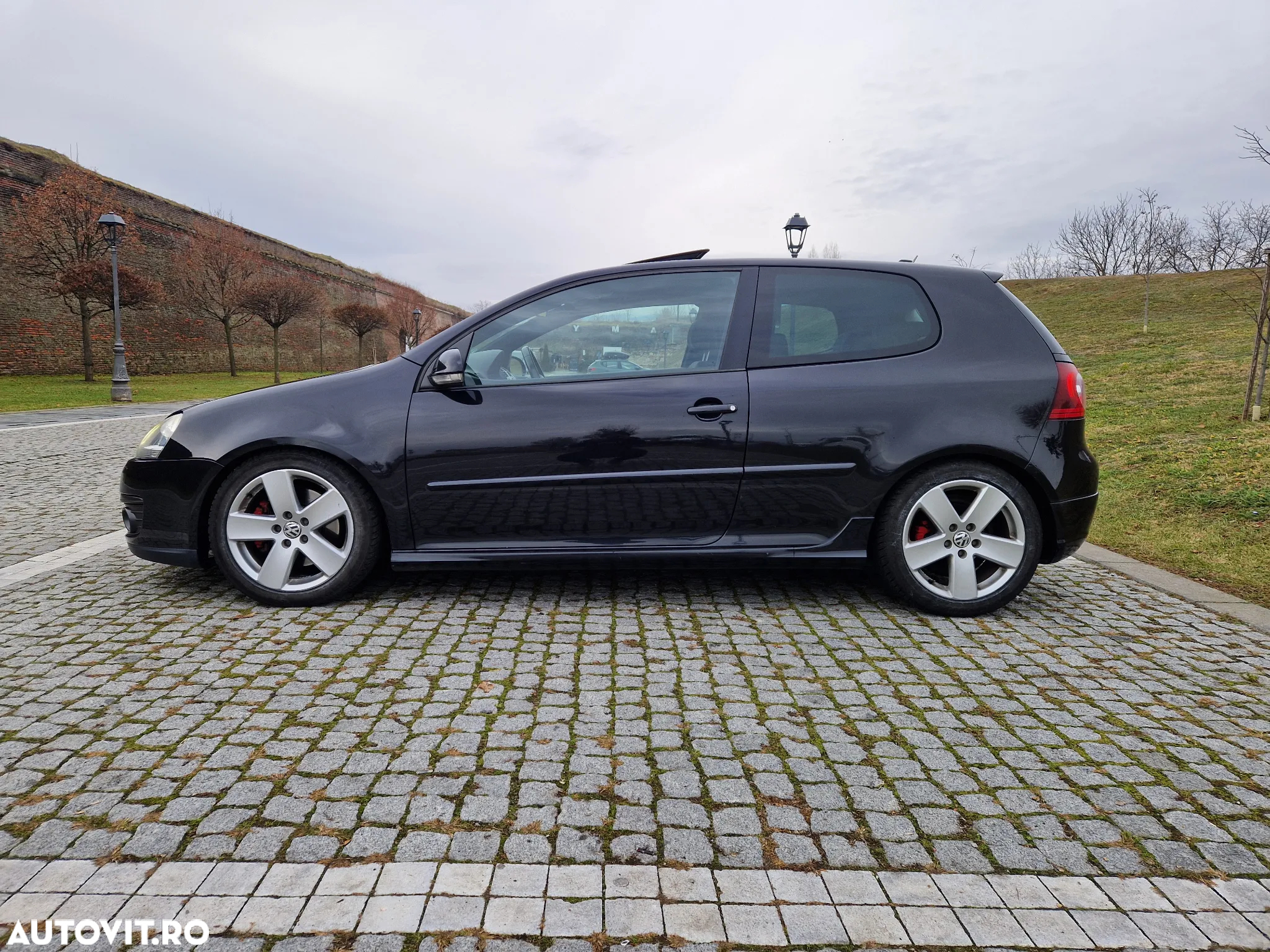 Volkswagen Golf 1.4 TSI GT Sport - 2