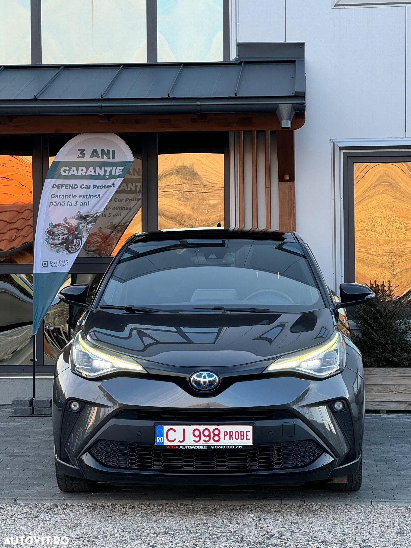 Toyota C-HR 2.0 HSD 184 CP 4x2 CVT C-ult Style bi-tone - 1