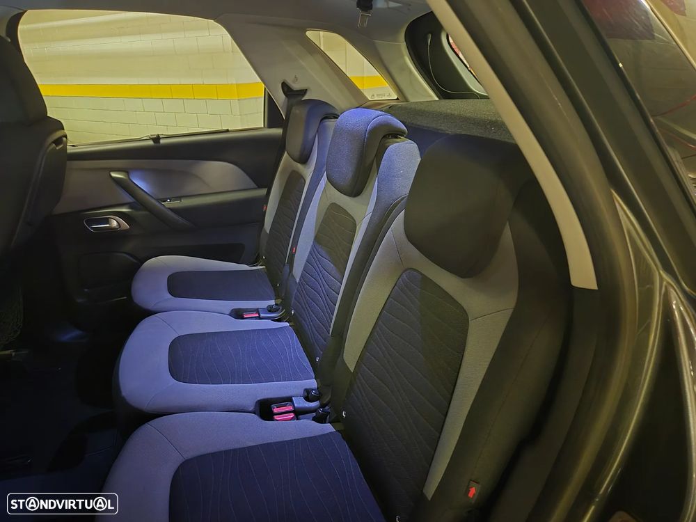 Citroën C4 Picasso 1.6 e-HDi Intensive ETG6 - 26