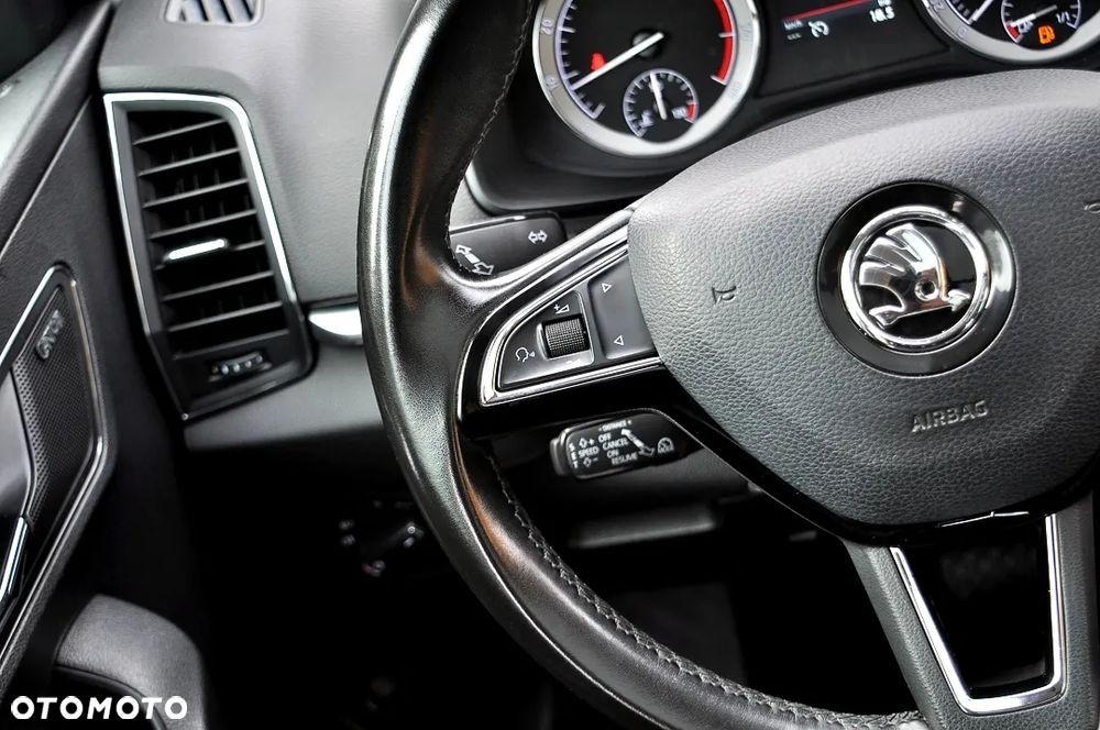 Skoda Karoq 1.5 TSI ACT GPF 4x2 Style DSG - 36