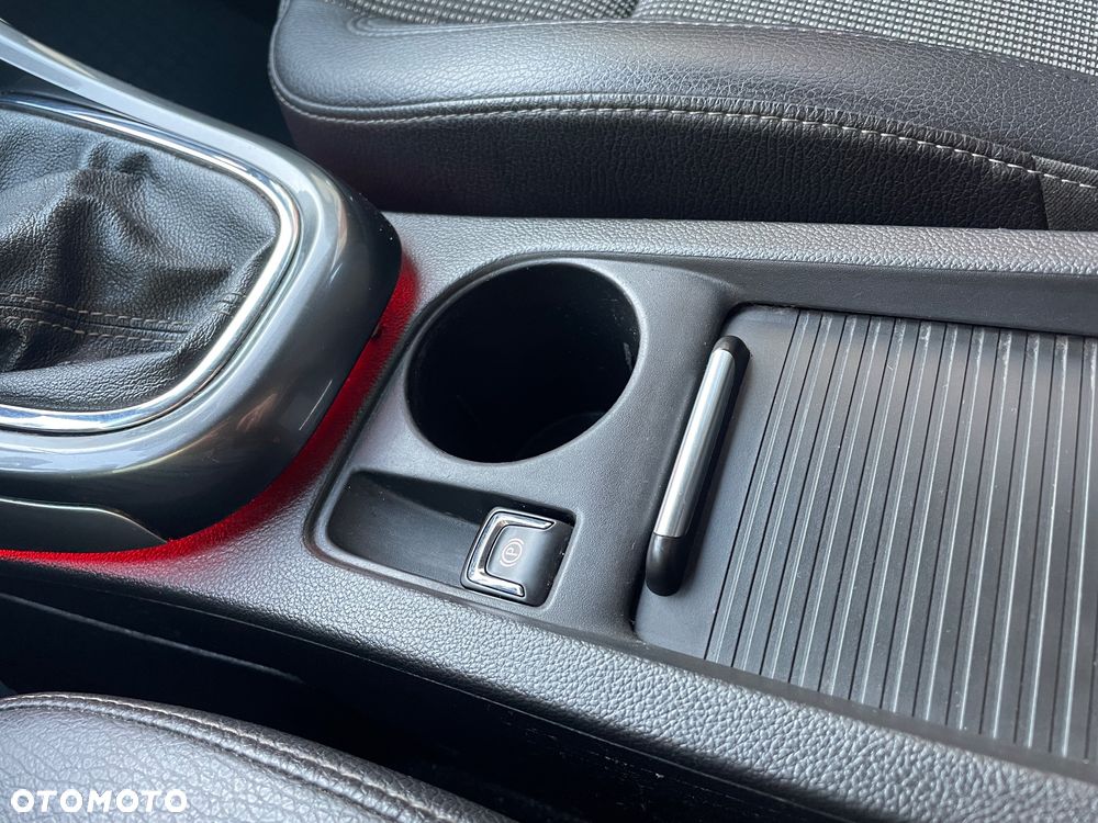 Opel Astra 1.7 CDTI Cosmo - 33