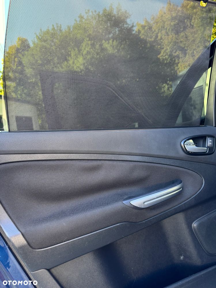 Ford S-Max - 18