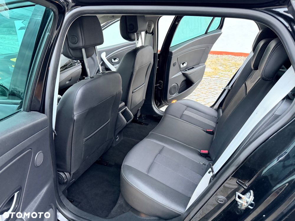 Renault Megane dCi 130 FAP BOSE Edition - 11
