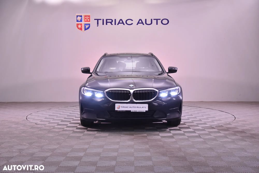 BMW Seria 3 320d Touring Aut. - 8