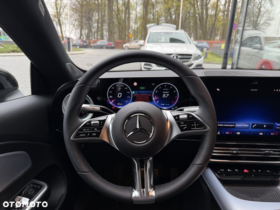 Mercedes-Benz CLA - 6