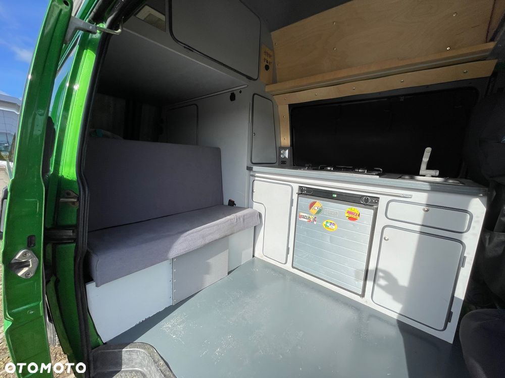 Volkswagen T4 - 12