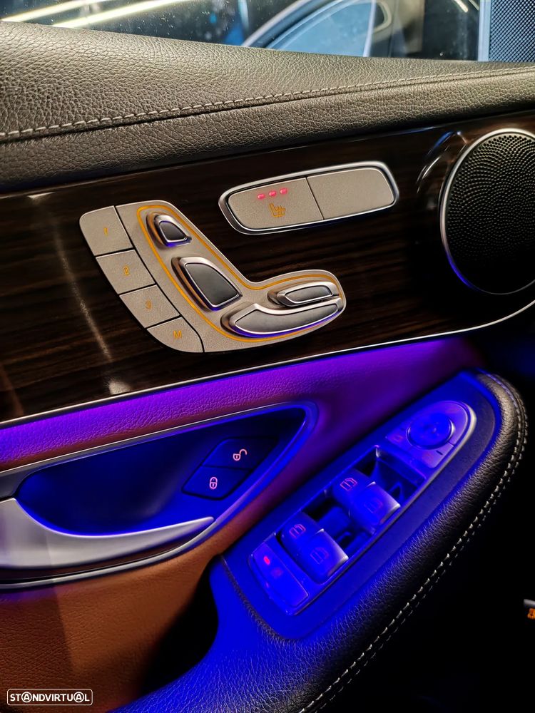 Mercedes-Benz GLC 300 e Coupe 4Matic 9G-TRONIC Edition AMG Line - 23