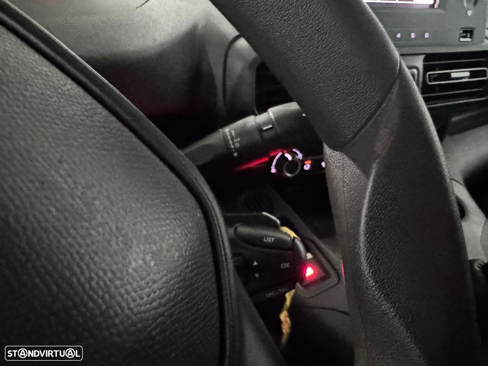 Peugeot Partner 1.6 BlueHDI - 19