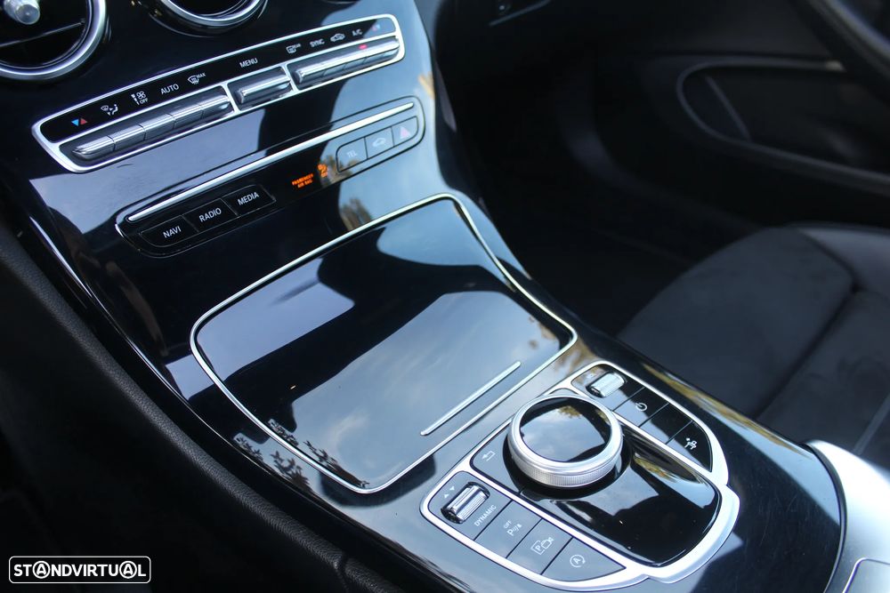 Mercedes-Benz C 220 d 9G-TRONIC AMG Line Plus - 19