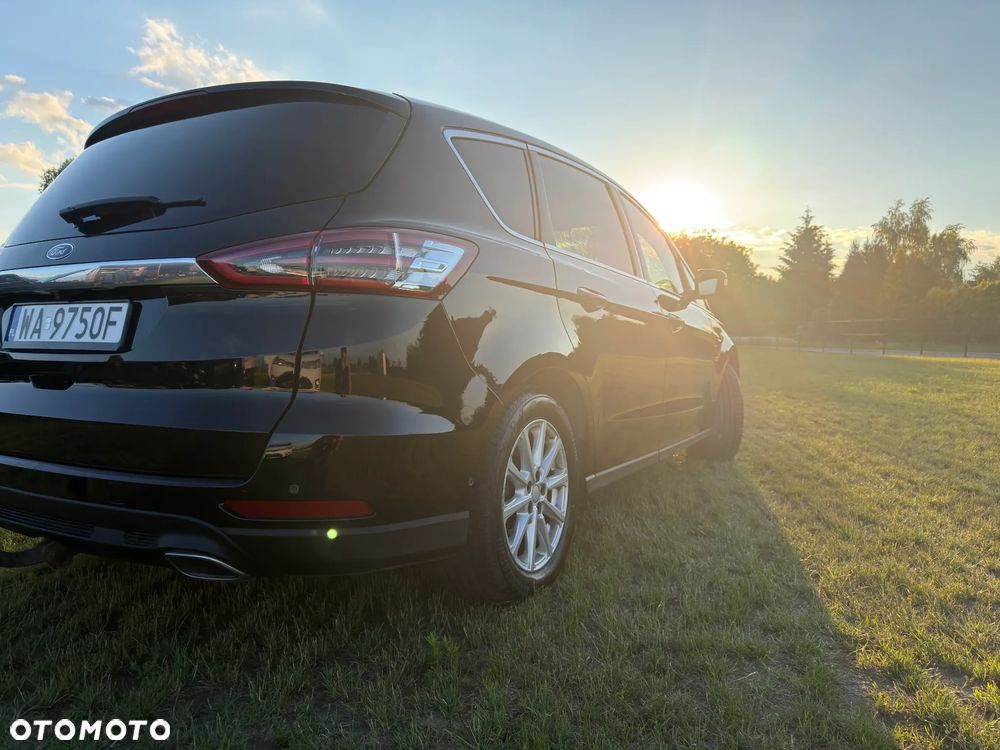 Ford S-Max - 8