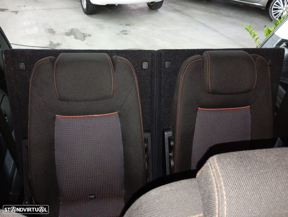 Ford S-Max 1.6 TDCi Trend Busine.7L - 39