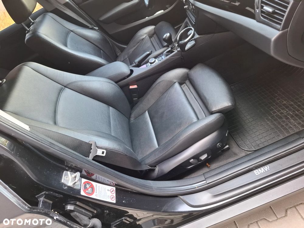 BMW X1 xDrive23d - 14