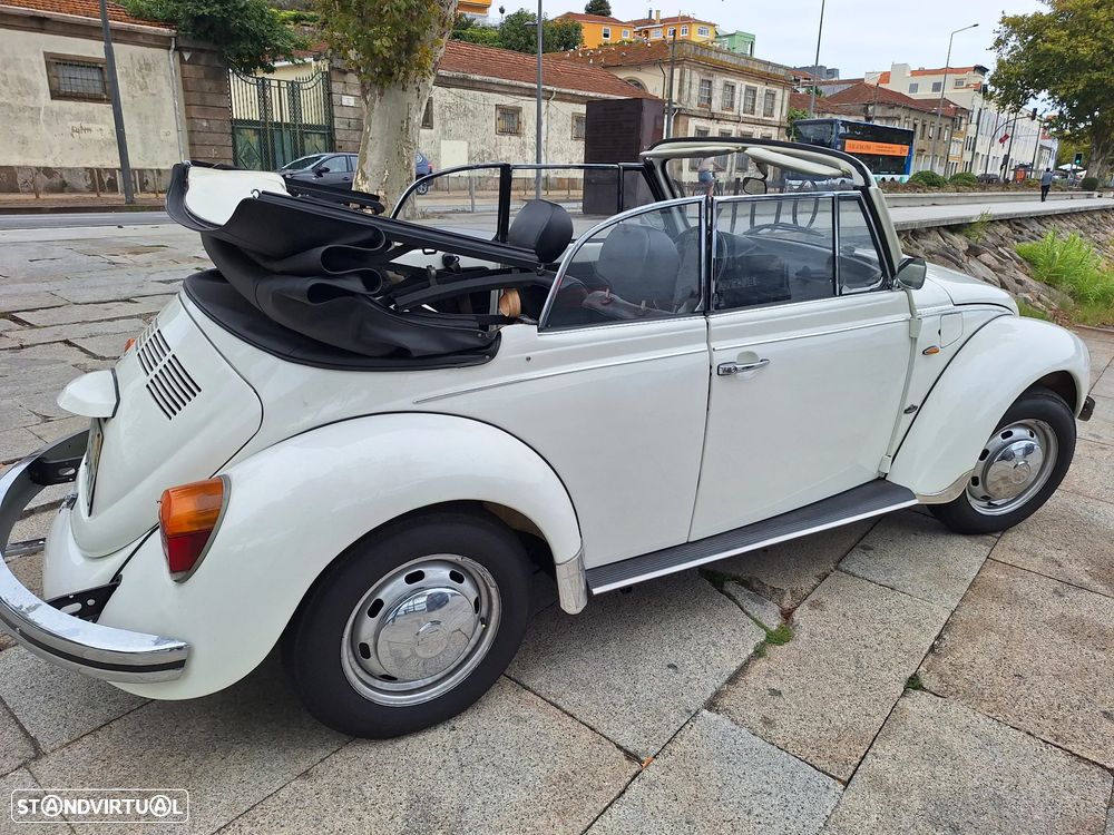 VW Carocha Cabrio - 4