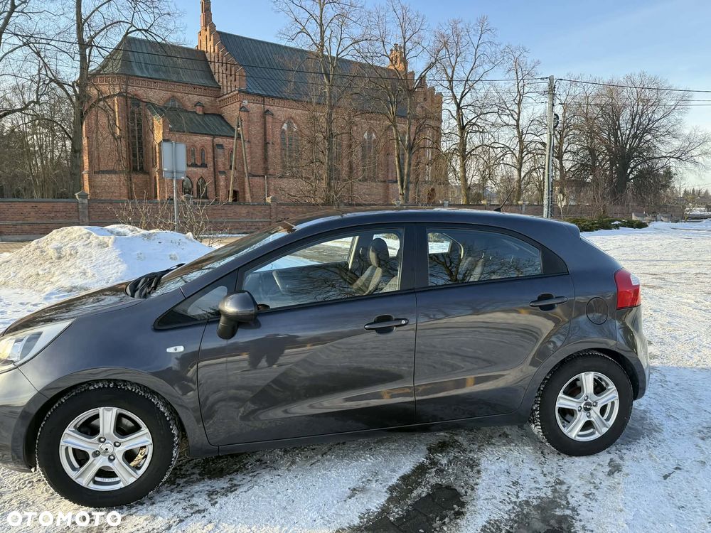 Kia Rio 1.2 M - 7
