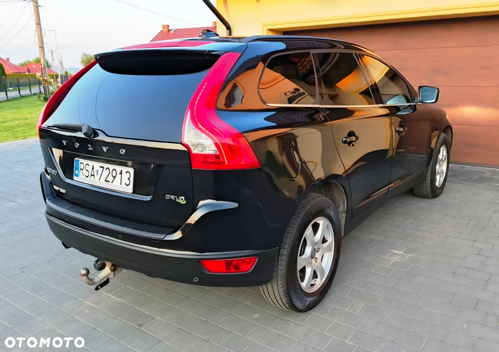 Volvo XC 60 D4 Momentum - 13