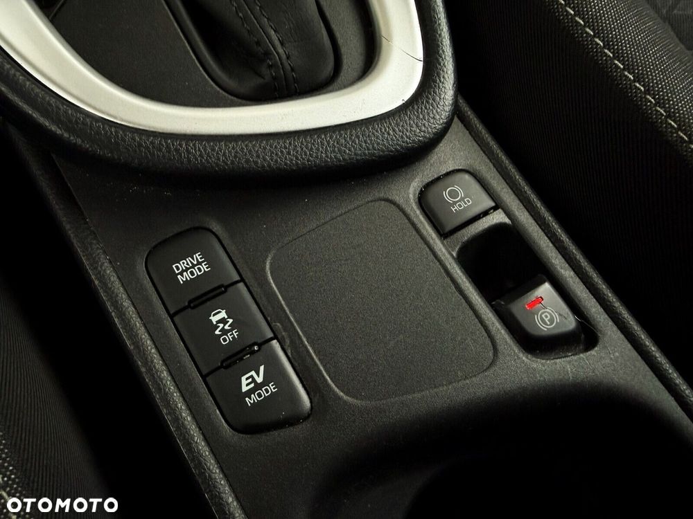 Toyota Yaris Hybrid 1.5 Comfort - 23
