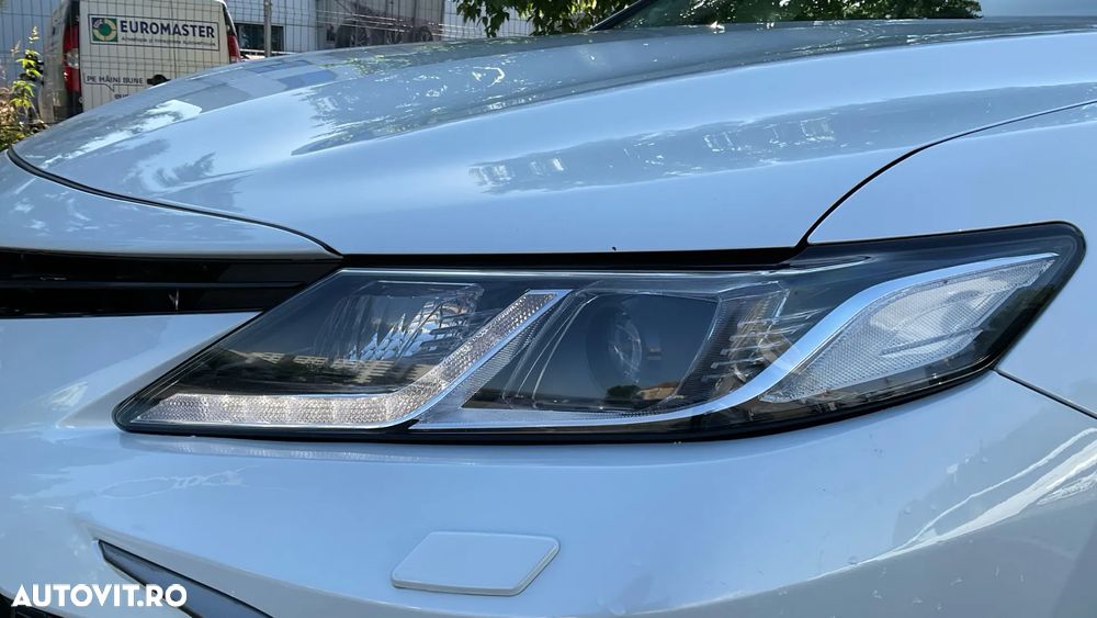 Toyota Camry 2.5 Business - 31