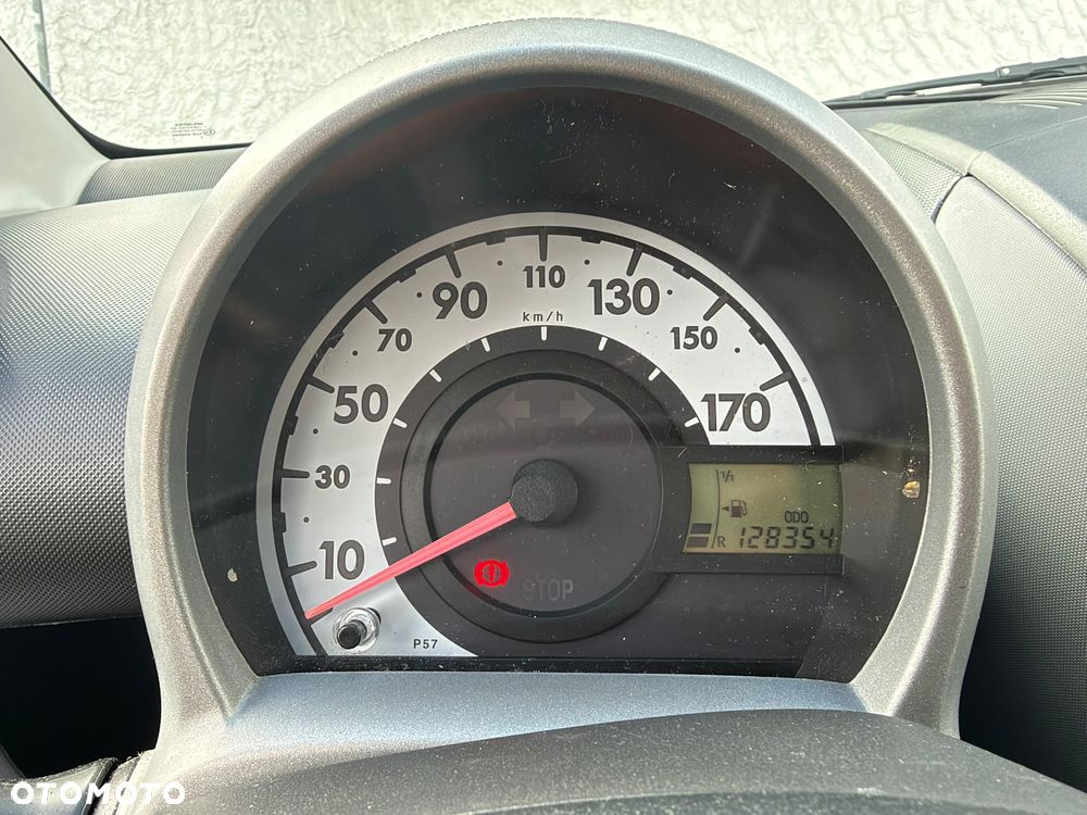 Toyota Aygo 1.0 VVT-i Sol - 10