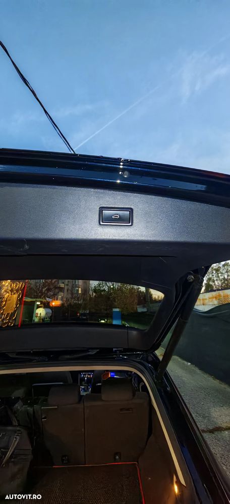 Volkswagen Tiguan 2.0 TDI 4Mot DSG Comfortline - 12