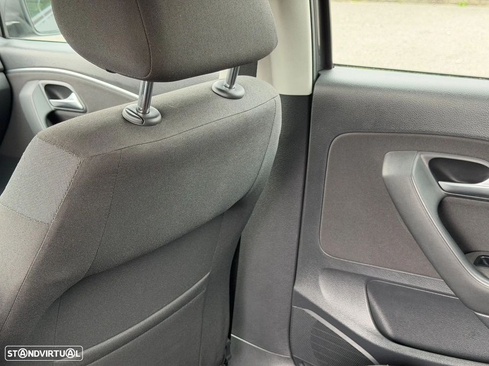 VW Polo 1.4 TDi Connect - 12