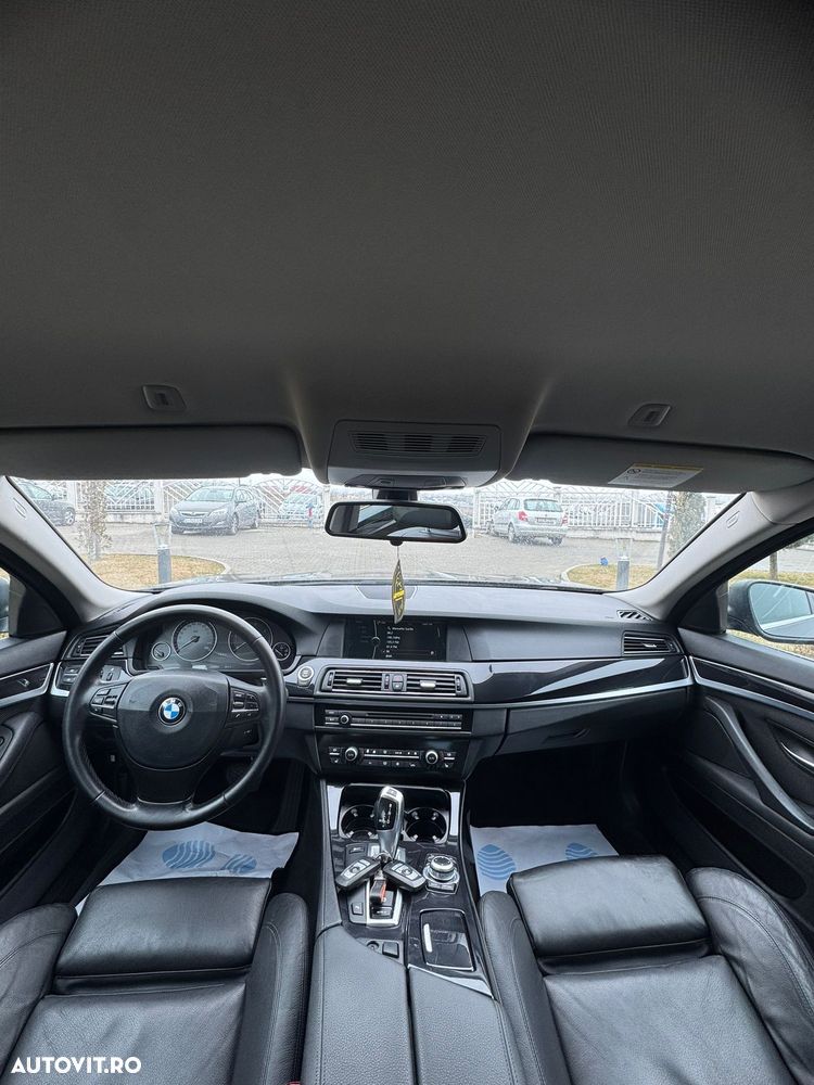 BMW Seria 5 520d Aut. - 7