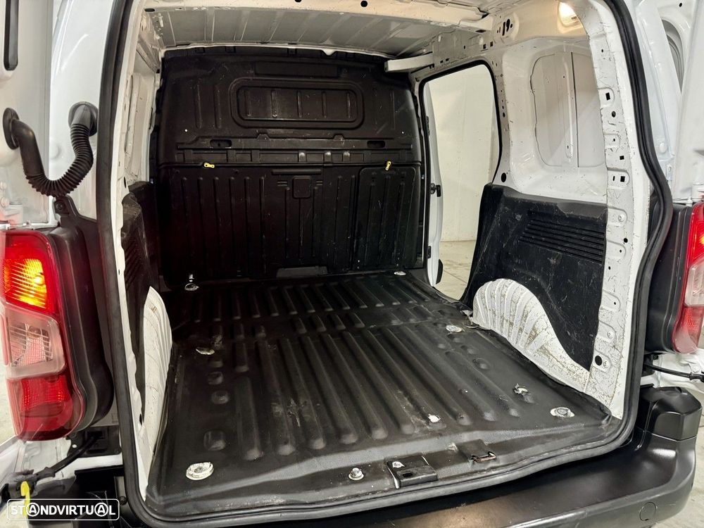 Citroën Berlingo 1.6 BlueHDi L1 Club 3L - 27