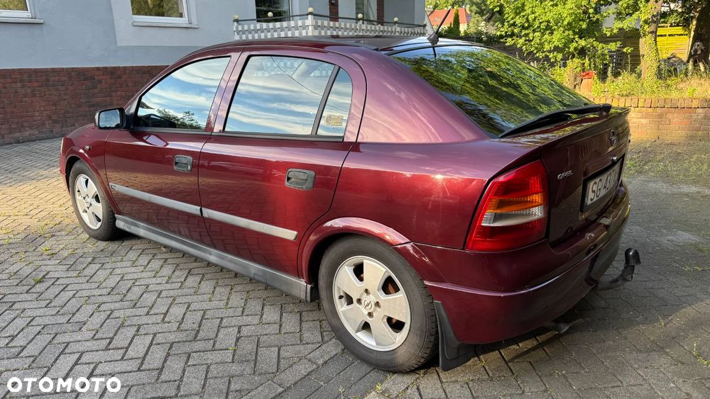 Opel Astra - 13