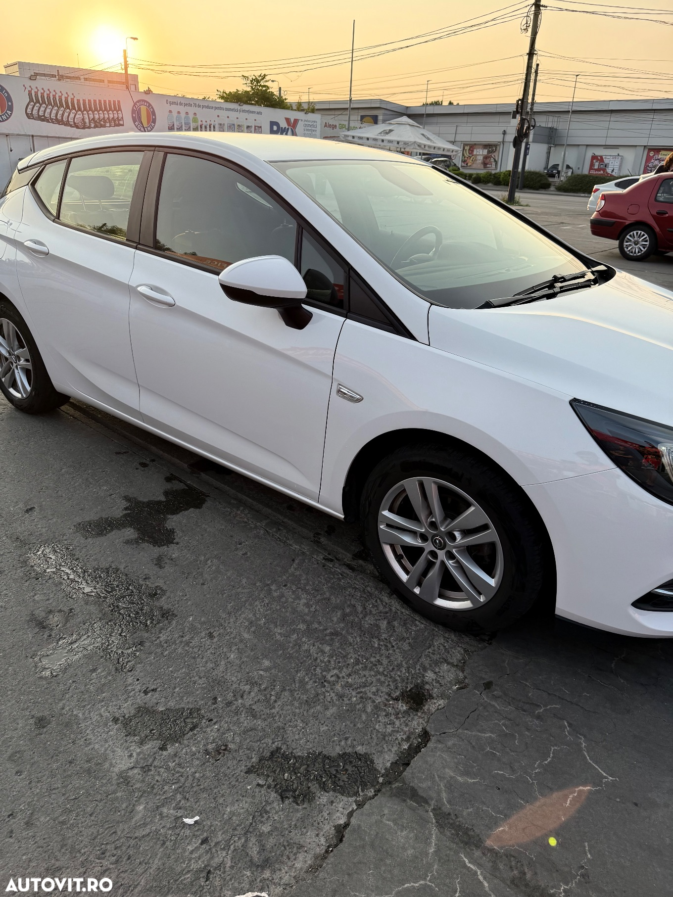 Opel Astra 1.5 D Start/Stop Business Edition - 4