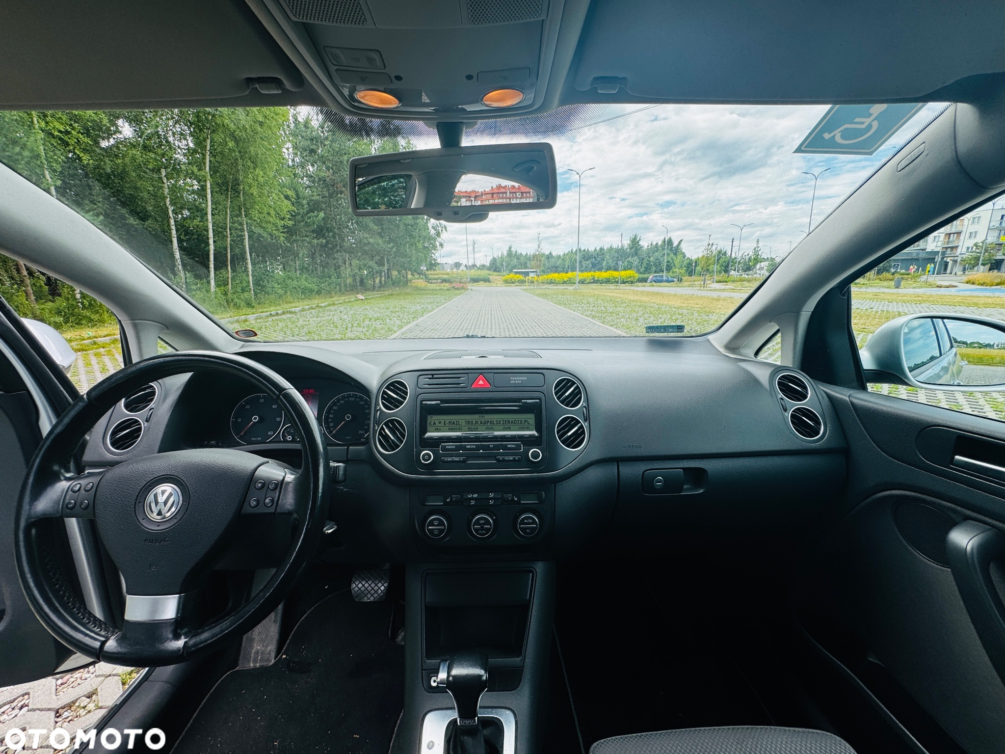 Volkswagen Golf 1.9 TDI DSG DPF Comfortline - 8