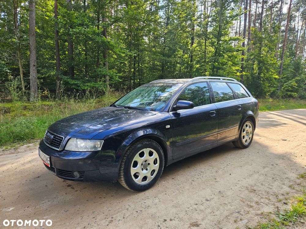 Audi A4 - 1