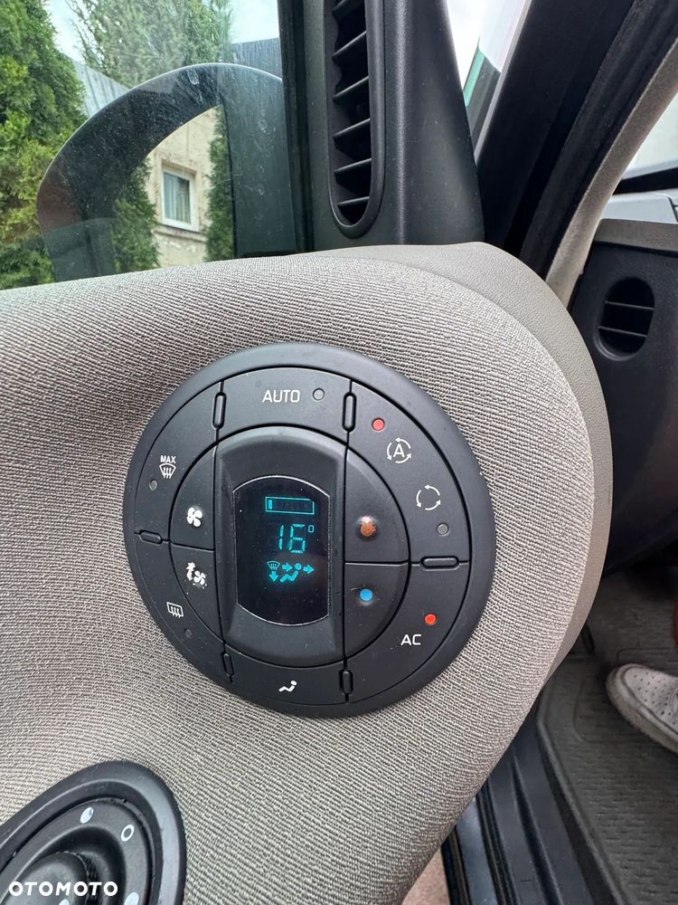 Renault Espace 2.0T Privilege - 16