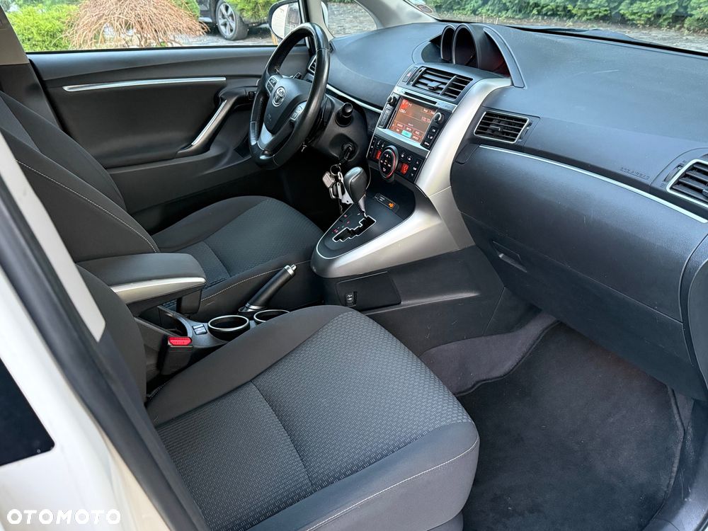 Toyota Verso - 6