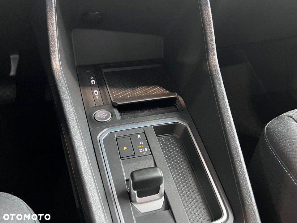 Ford Tourneo Connect - 14