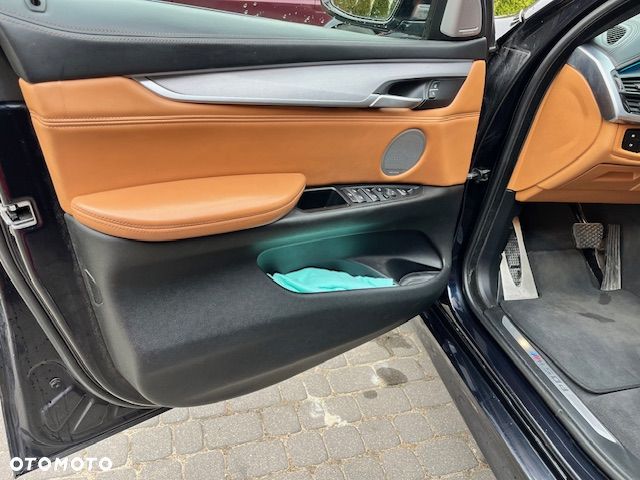 BMW X6 xDriveM50d - 33