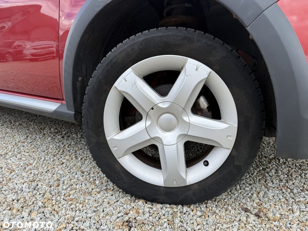 Dacia Sandero Stepway - 13