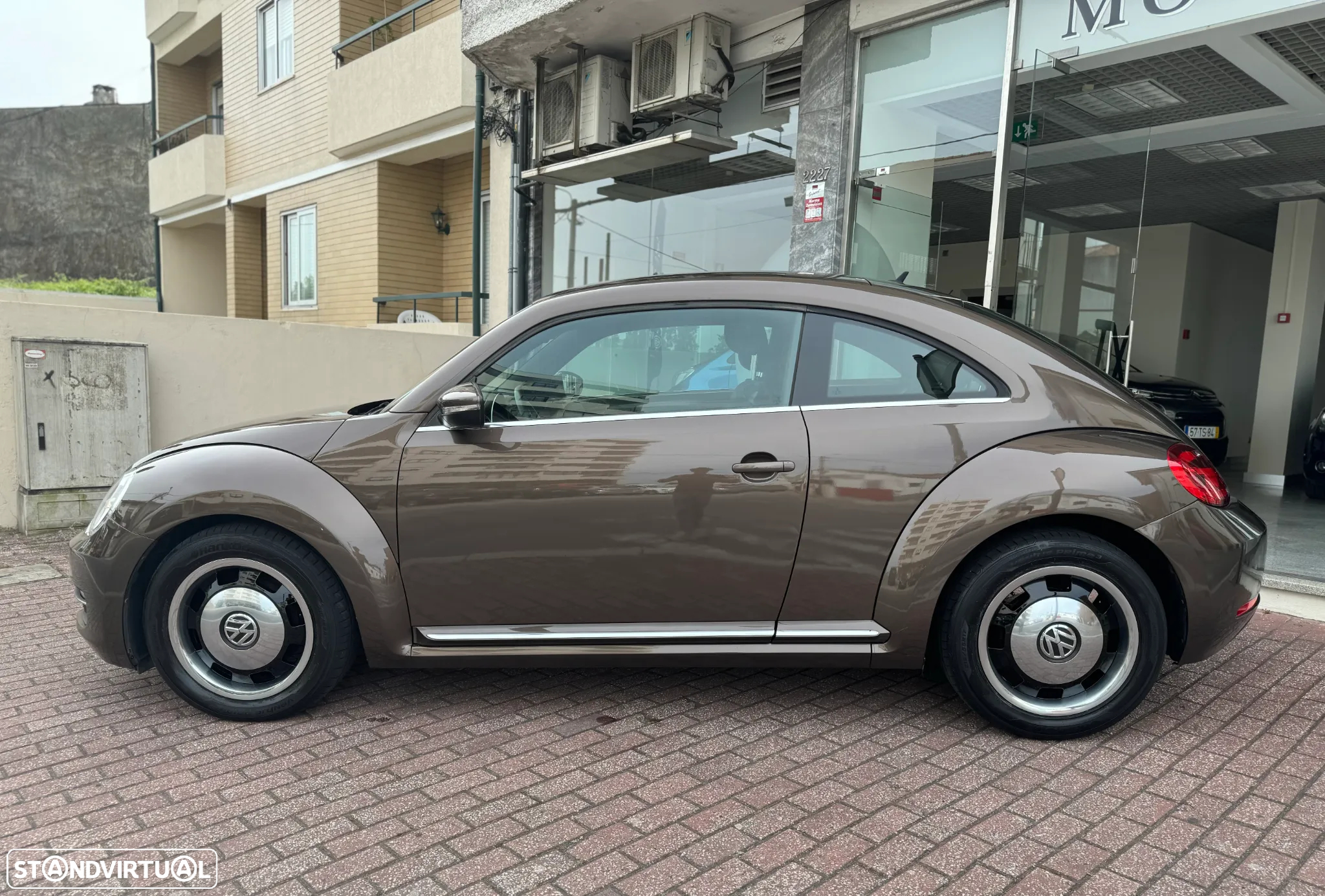 VW New Beetle 1.6 TDI DPF Exclusive Design - 3