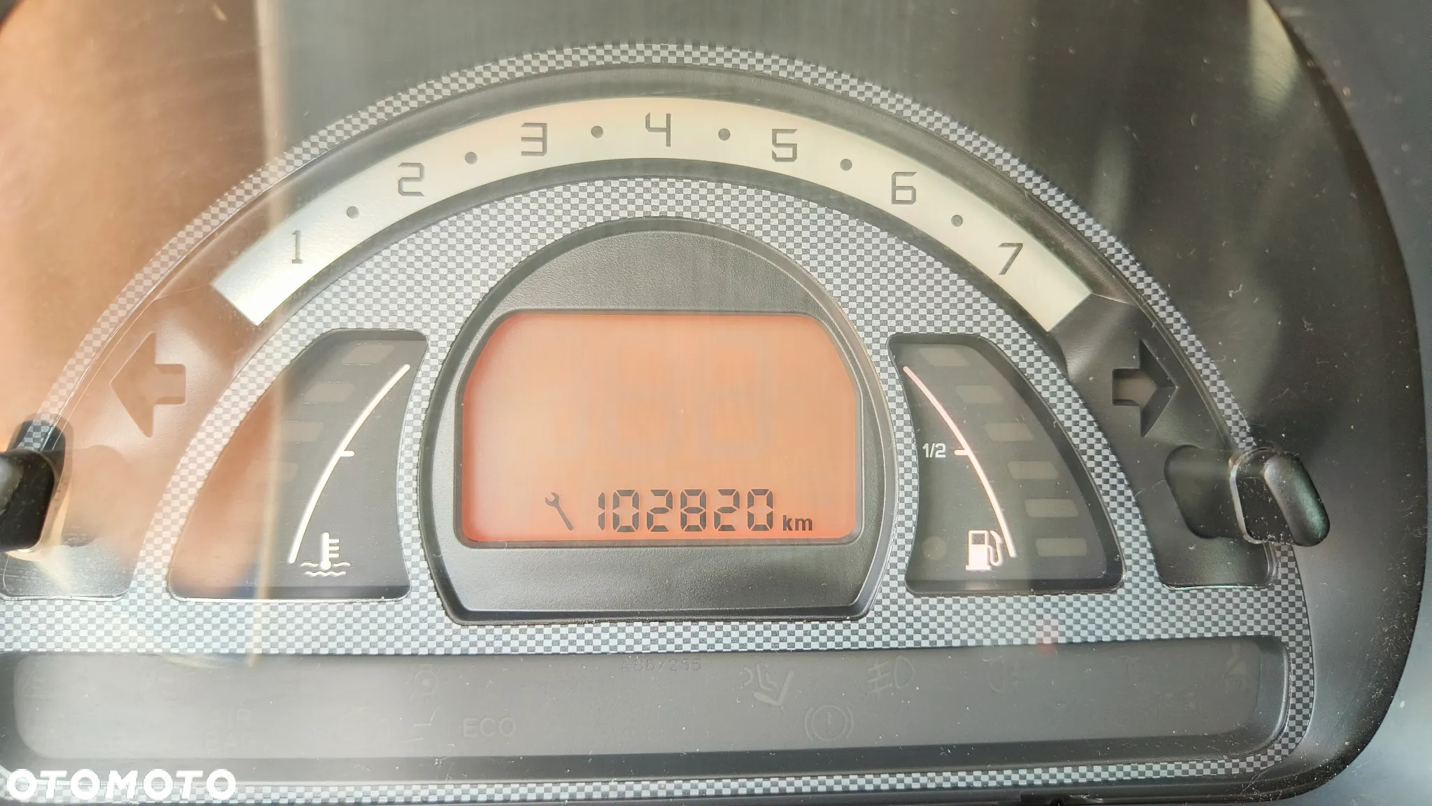 Citroën C2 1.4 VTR - 5