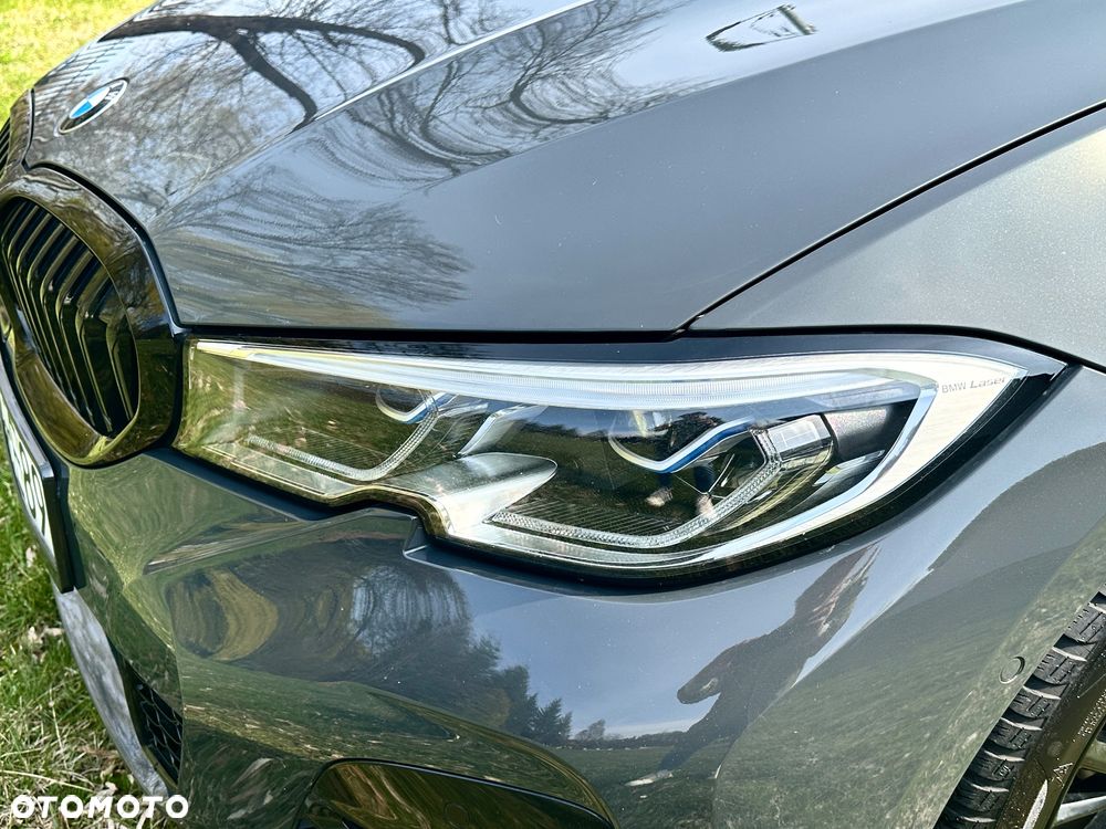 BMW Seria 3 320d xDrive M Sport sport - 18